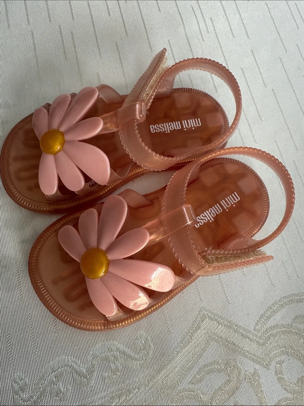 Mini Melissa like new